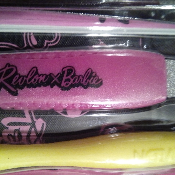 Barbie Manicure Limited Edition - Picture 7 of 16
